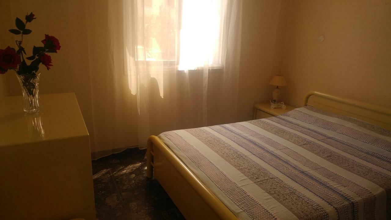 Sandy Beach Apartment 3 Oroklini Extérieur photo